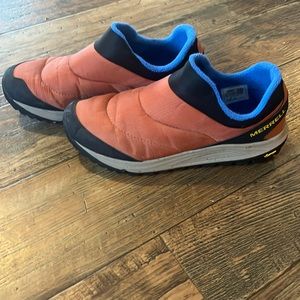 Men’s merrell slip on shoes size 11